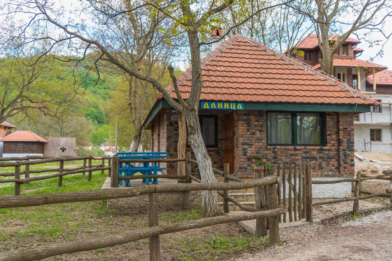 B&B Etno Village Suncana Reka Banja Koviljača Exterior foto